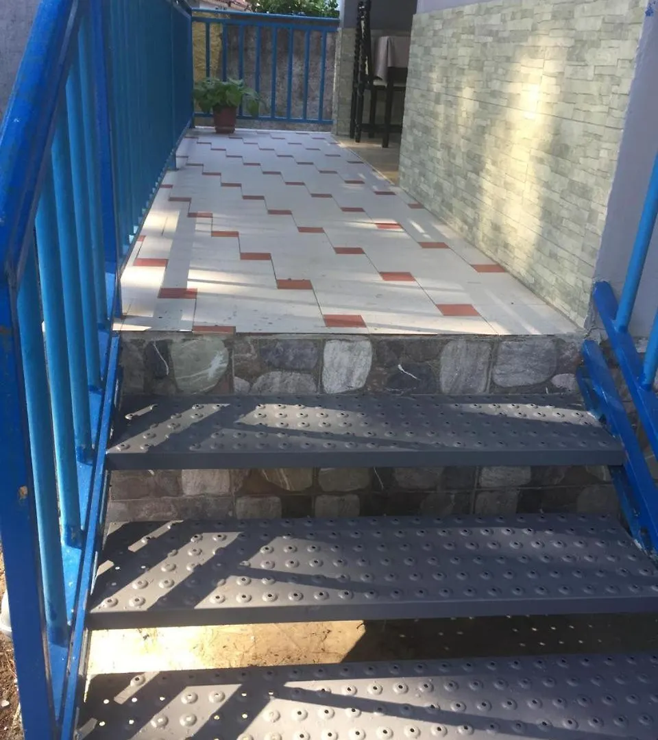Albear Holiday Home Vlorë